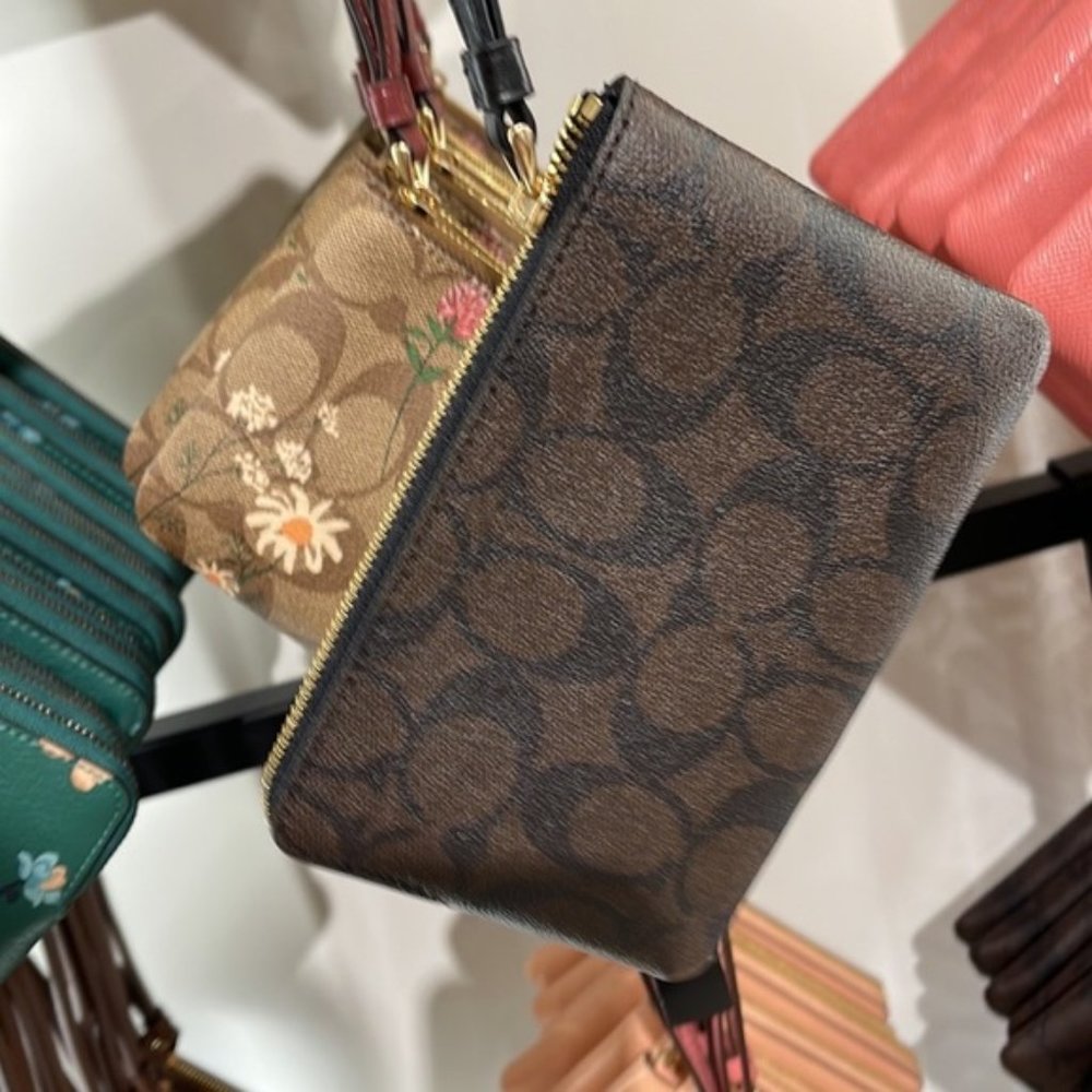 Coach Corner Zip Wristlet In Signature Canvas Gold/Brown Black - Picture 3 of 5